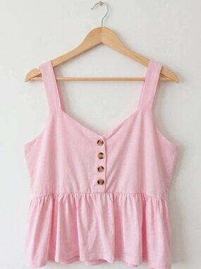 Beautiful pink Bella Diva top size XXXL